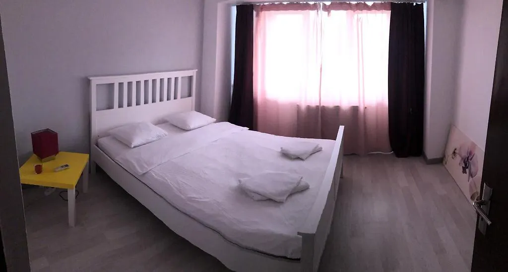 Green Apartment No 63 Bucharest Romania